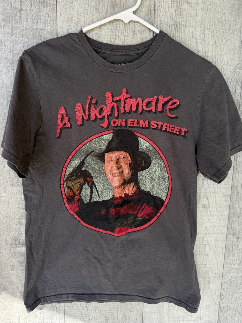 A Nightmare On Elm‎ Street Freddy Krueger Gray Women’s Unisex S Small T Shirt